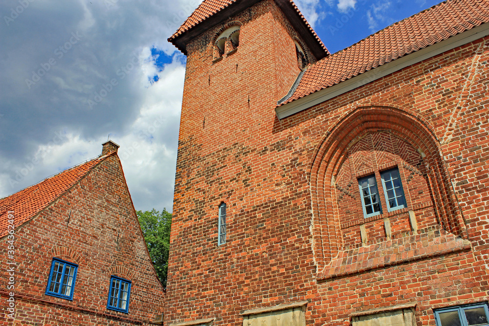 Osterholz-Scharmbeck: Klosterkirche St. Marien, (12. Jh., Niedersachsen)