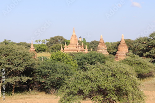 Temples dans la plaine de Bagan, Myanmar
