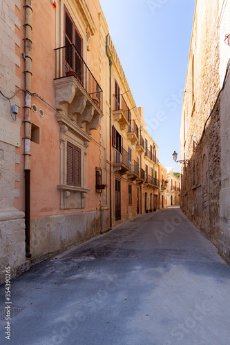 Empty street of Siracusa