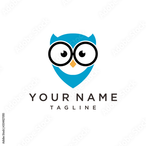 Owl bird simple logo template design. Smart Education logo with Owl Symbol.