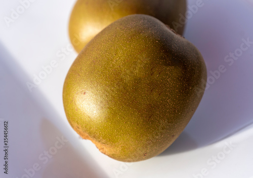 red kiwifruit photo