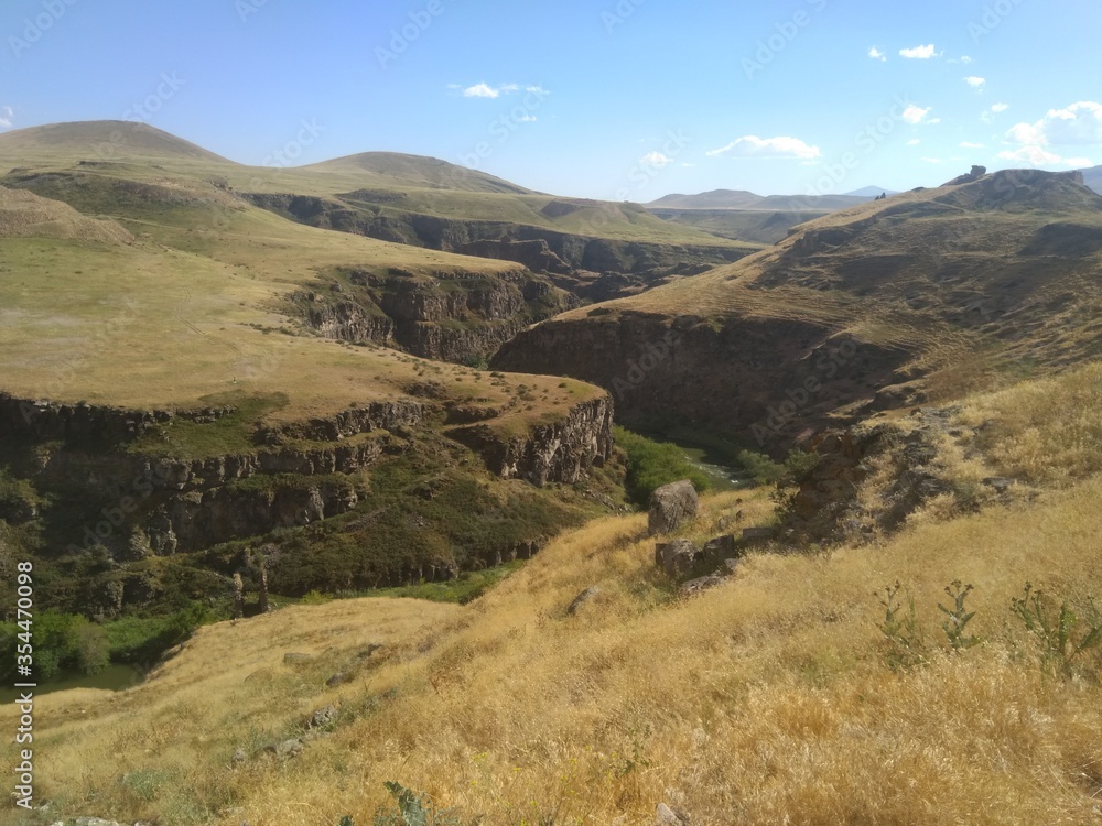 Naklejka premium Arpaçay Stream