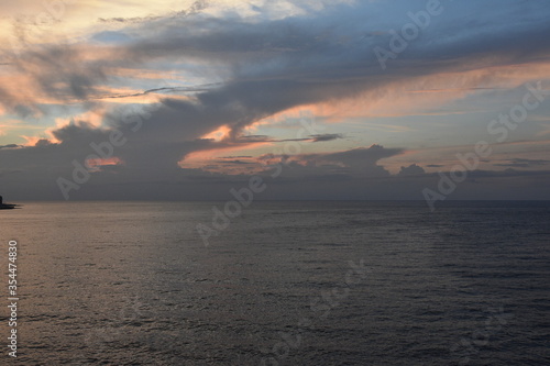 mar la habana cuba sea