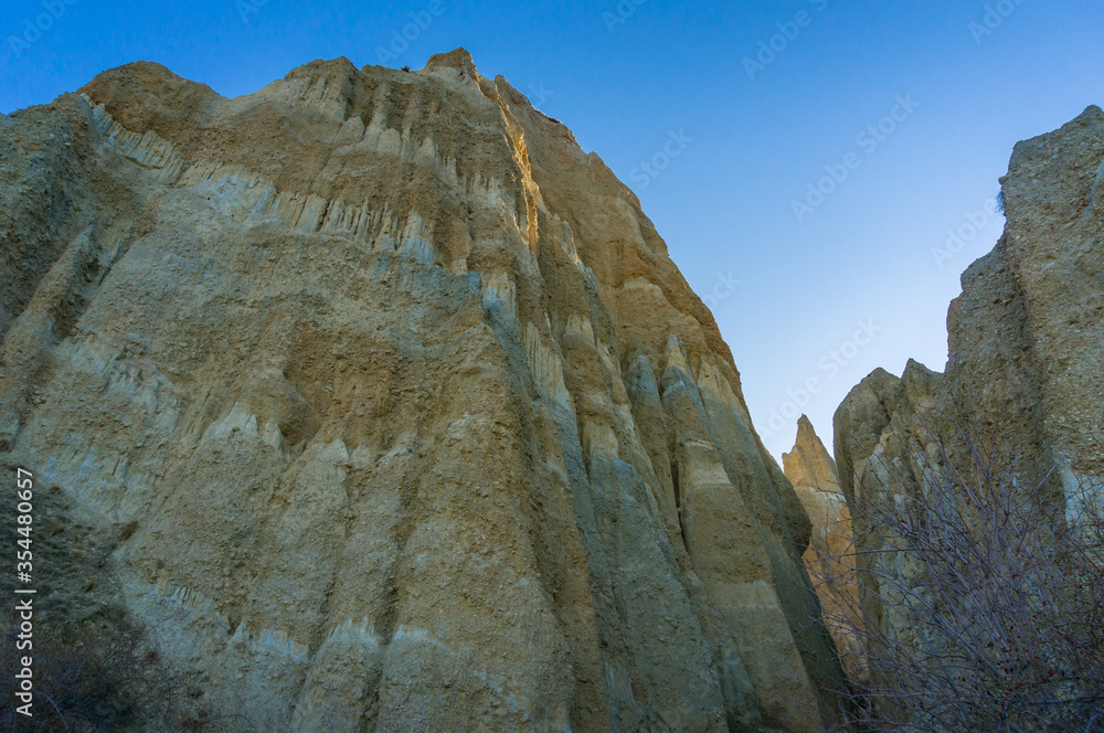 Fototapeta premium Omarama Clay Cliffs rock formation. Huge sandstone cliffs
