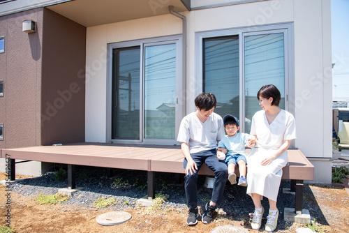 Cuadro en lienzo 幸せな3人家族