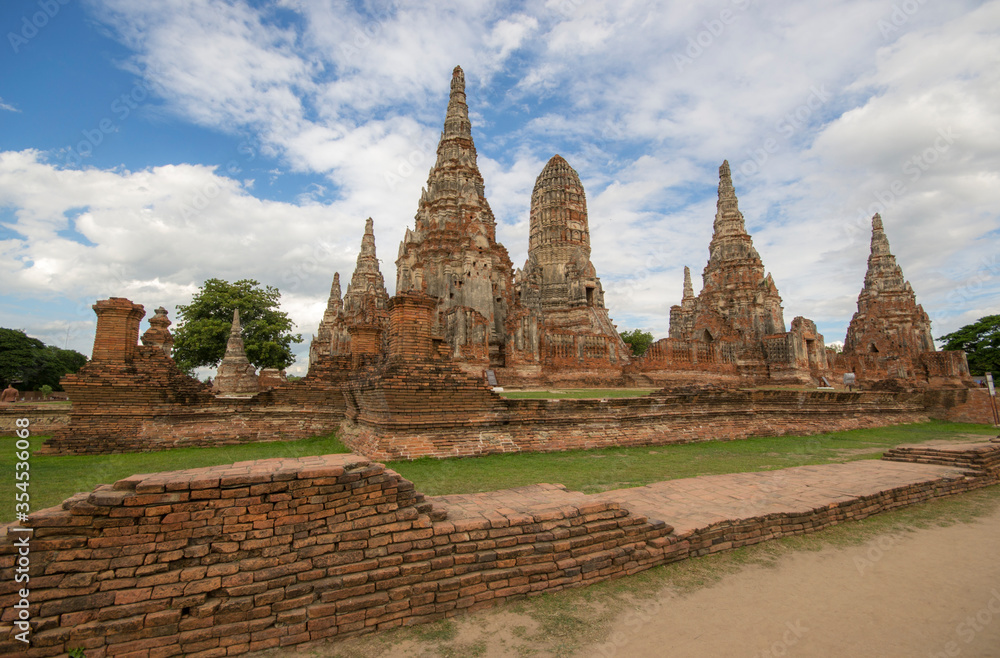 Naklejka premium Ayutthaya, Thailand - August 23th 2015: Ayutthaya is the former capital of Phra Nakhon Si Ayutthaya province in Thailand. In 1767, the city was destroyed by the Burmese army.