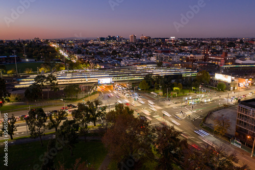 Obraz na plátně Aerial night view of Richmond station and Hoddle Street in Melbourne, Australia