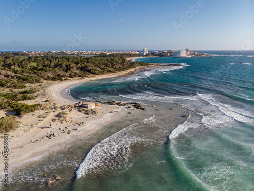 Obraz na plátně Es Peregons Petits beach, Punta de Sa Llova, Parque Natural Marinoterrestre Es T
