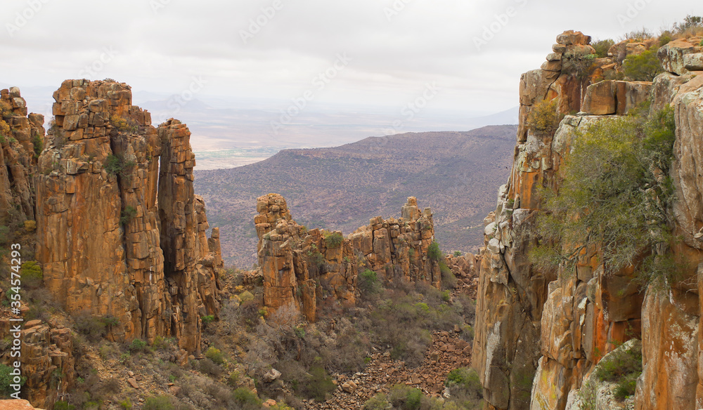 Gebirgszug Valley of Desolation und Steinwüste im Nationalpark Südafrika