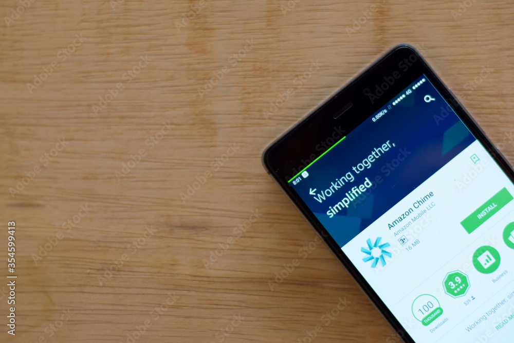 Amazon Chime dev app on Smartphone screen. Amazon Chime is a freeware