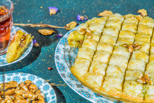 Konstfotografi Traditional arabic dessert baklava with honey and walnuts