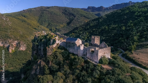 Castillo de Cornatel - El Bierzo