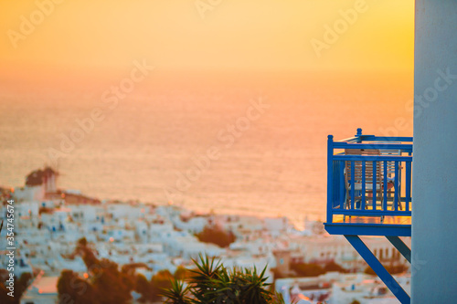 Fototapeta Naklejka Na Ścianę i Meble -  Beautiful colorful sunset of amazing greek town Mykonos
