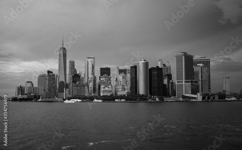 New York Skyline Manhattan NYC, world trade center, black and white