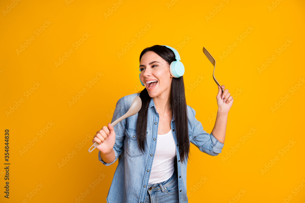 Girl With The Yellow Spoon