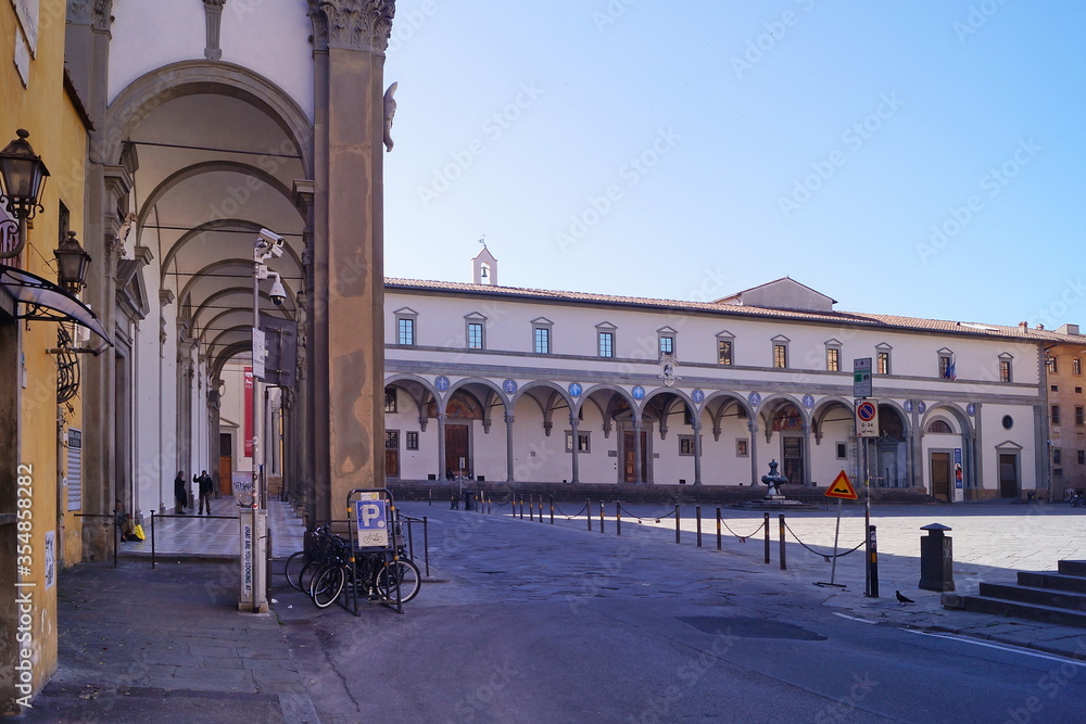 Obraz premium Florence during the covid-19 emergency, Santissima Annunziata square, Italy