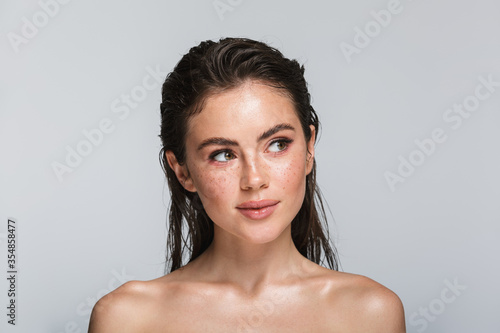 Beauty portrait of an attractive young topless brunette woman Fototapeta