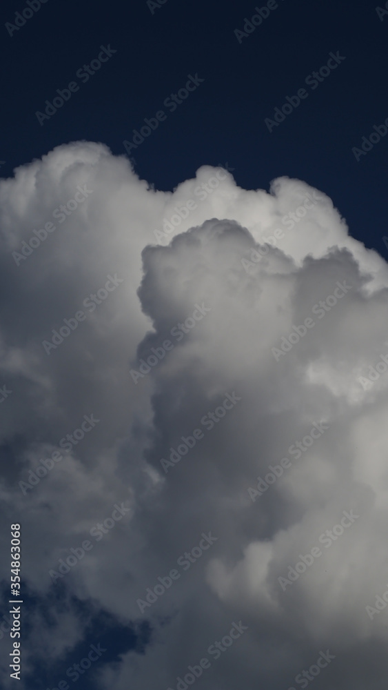 Cumulus moutonneux, temps stable et serein