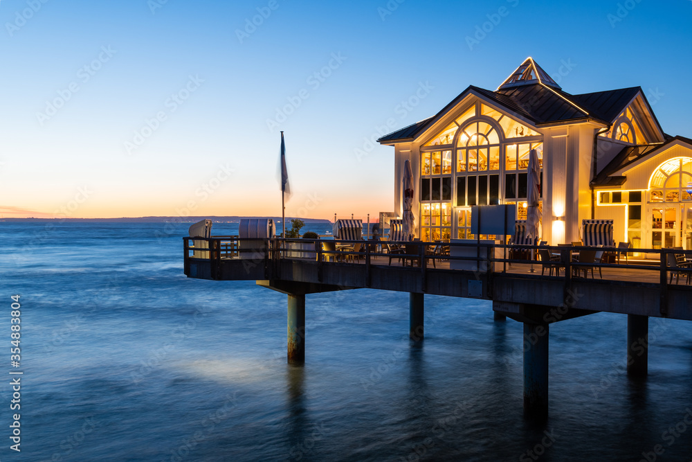The pier in Sellin on the island of Rügen at night
