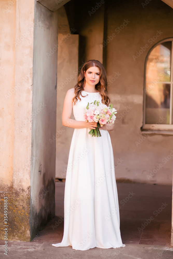 Fototapeta premium happy bride on a wedding day 