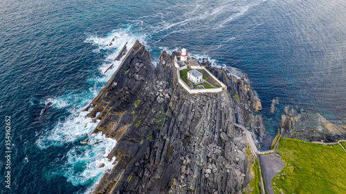 Photography Beautiful view of Valentia Island Lighthouse at Cromwell Point