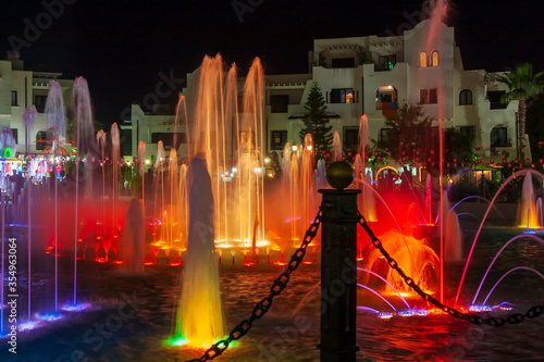 Singing fountain in El Kantaouiv