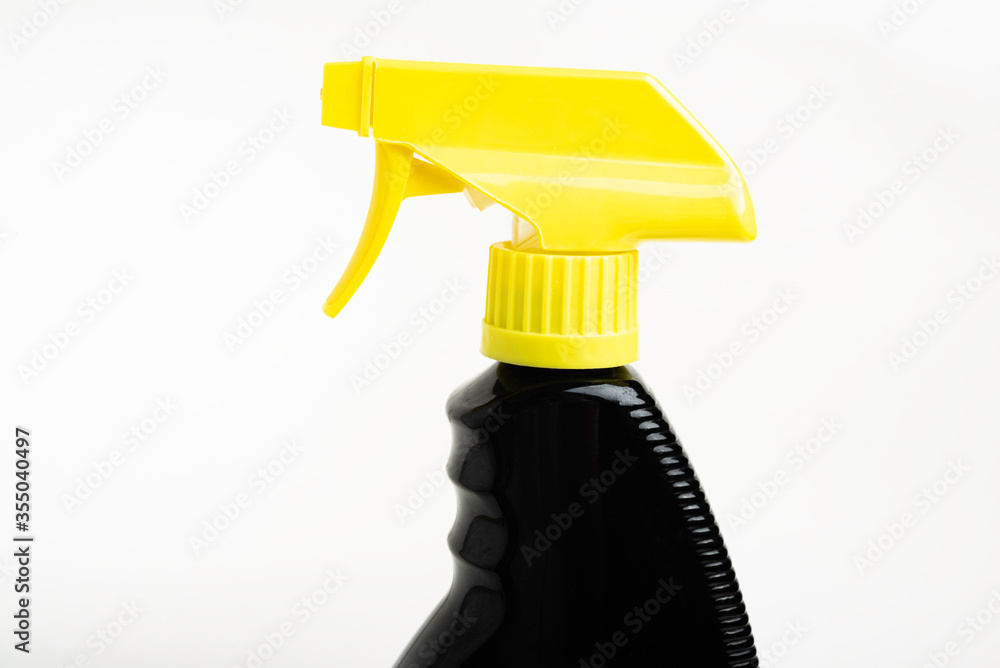 Black & Yellow Liquid Spray Plastic Dispenser Bottle Black & Yellow Liquid Spray Plastic Dispenser Bottle