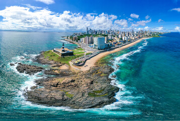 Fototapete Brasilien Leuchtturm in tropischer Bucht Salvador Bahia  © Cassio