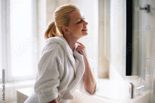 Beautiful woman enjoying in hotel. Young happy woman in bathrobe use the cream for the body.
Free Download Beautiful woman enjoying in hotel. Young happy woman in bathrobe use the cream for the body.
- GFXLoad