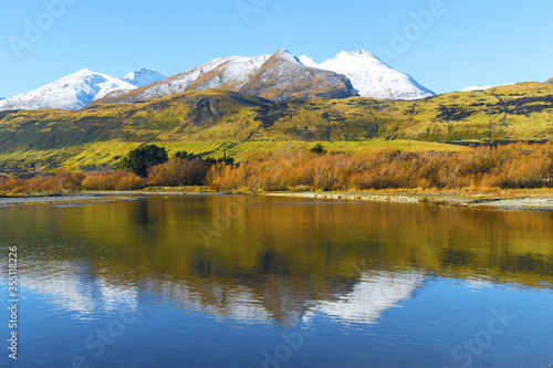 Glenorchy at the northern end of Lake Wakatipu in the South Island region of Central Otago, New Zealand © Rangkong