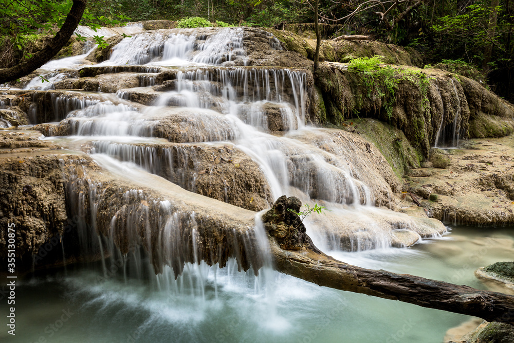 Fototapeta premium Erawon Waterfall