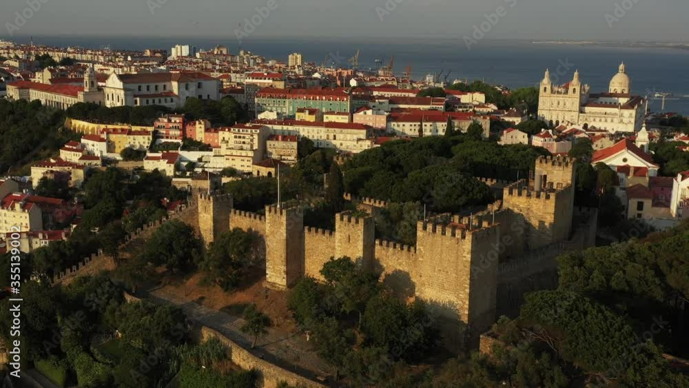 Located on the highest hill in Lisbon, and with a breathtaking view over the city, the Castelo de São Jorge allows us to take a journey through time, where all the stones speak, Lisbon. Located on the highest hill in Lisbon, and with a breathtaking view over the city, the Castelo de São Jorge allows us to take a journey through time, where all the stones speak, Lisbon.