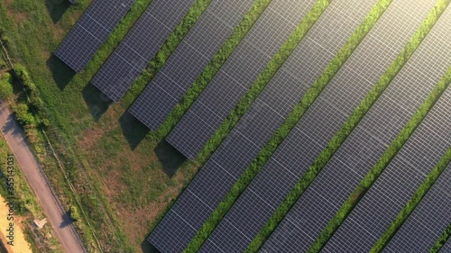 Photovoltaik-Freiflächenanlage Aerial 01 mit Flare