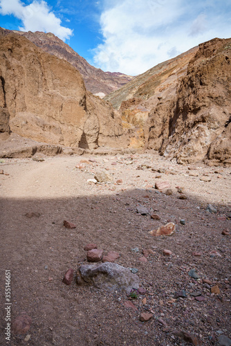 hikink the natural bridge trail in death valley  california  usa