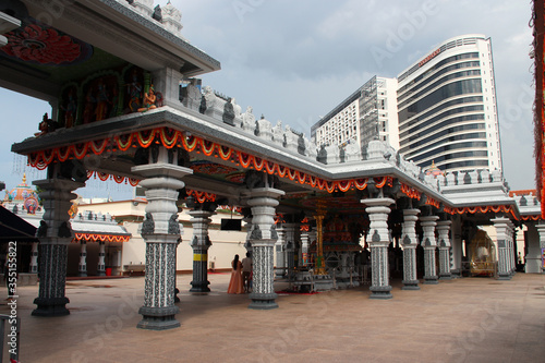 hindu temple (Sri Srinivasa Perumal) in singapore photo