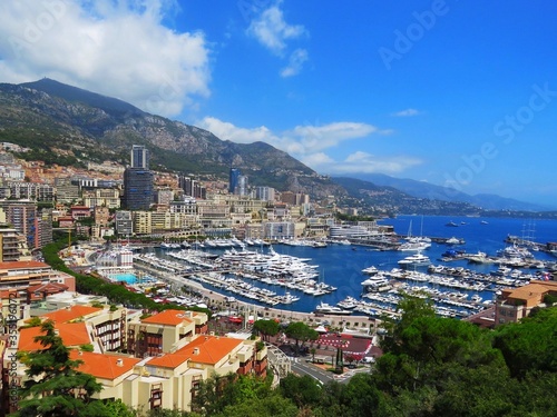 Monaco harbour and cityscape, Monte Carlo - Puerto y paisaje urbano de Mónaco, Monte Carlo