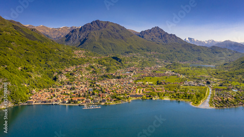 Tableau sur toile Aerial View of Porlezza city