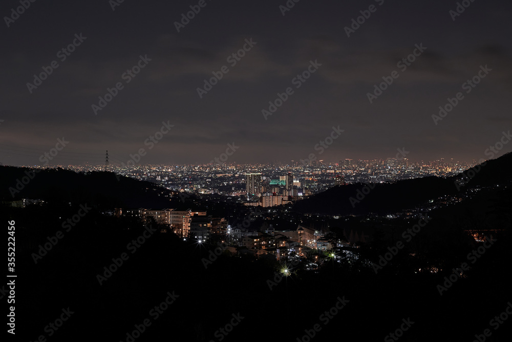 兵庫県西宮市 名塩ニュータウンからの夜景 モノクロ 兵庫県西宮市 名塩ニュータウンからの夜景 モノクロ