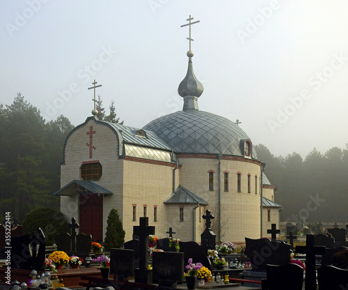 wyswiecona w 2005 roku prawoslawna cerkiew cmentarna pod wezwaniem swietego tomasza apostoła w miejscowosci milejczyce na podlasiu w polsce photo