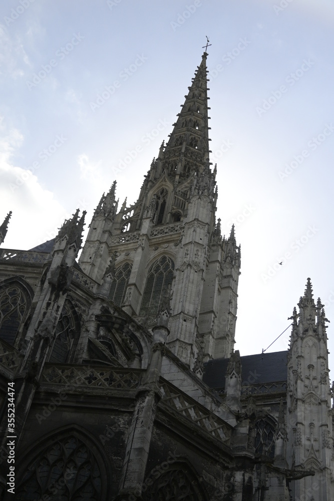 L'arrière de l'Église Saint-Maclou de Rouen en Seine-Maritime. L'arrière de l'Église Saint-Maclou de Rouen en Seine-Maritime.