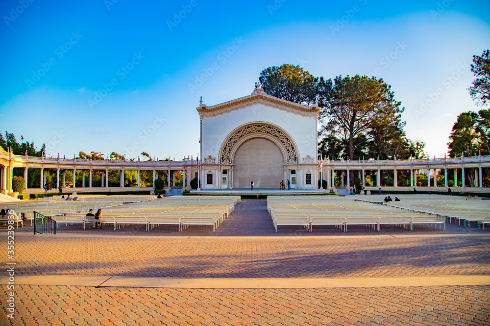 Obraz premium Spreckels Organ Pavilion located in San Diego Balboa Park.