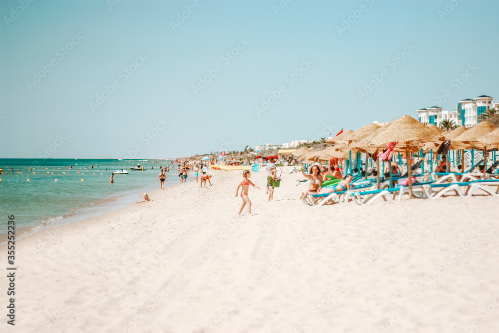 there are many tourists on the beaches of the island, yellow sand and blue blue sea. Where to stay and celebrate Christmas and New year,Phuket is popular with tourists and wants to travel for leisure. there are many tourists on the beaches of the island, yellow sand and blue blue sea. Where to stay and celebrate Christmas and New year,Phuket is popular with tourists and wants to travel for leisure.