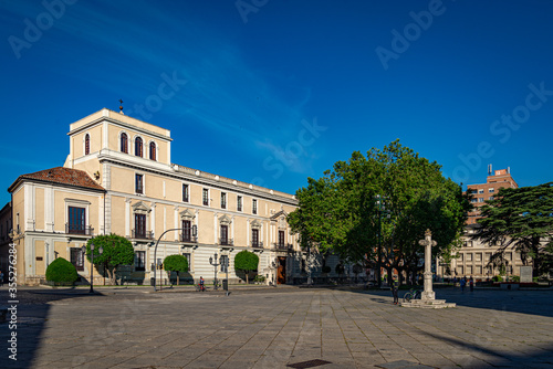 Fototapeta Naklejka Na Ścianę i Meble -  Valladolid ciudad historica y monumental de la vieja Europa	