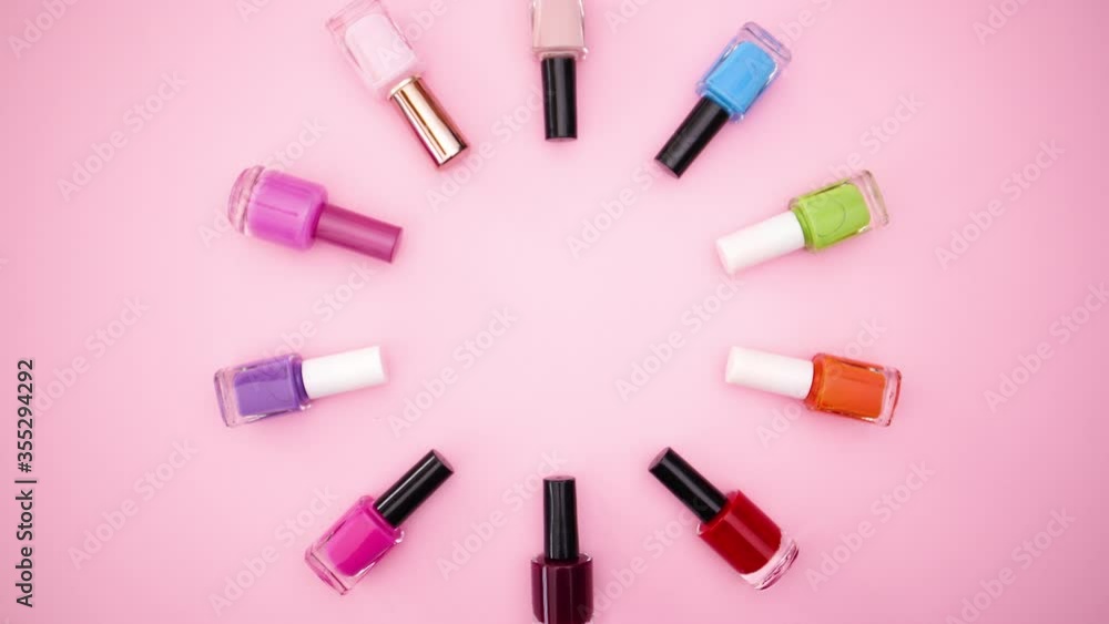 Nail polishes different color appear in circle - Stop motion Nail polishes different color appear in circle - Stop motion