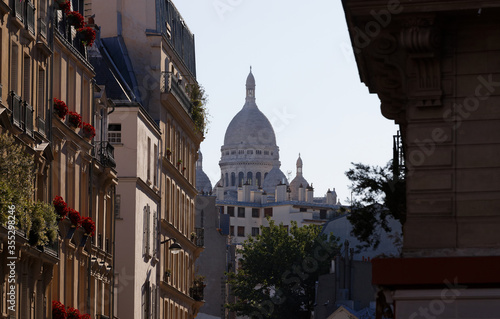 The famous basilica Sacre Coeur , Paris, France. © kovalenkovpetr