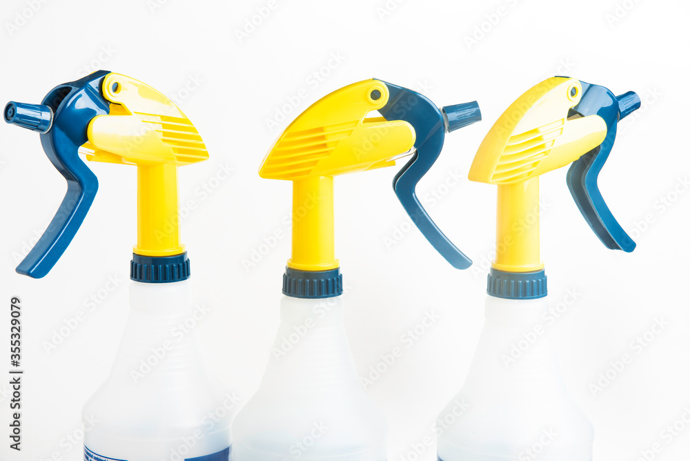 Three Professional Spray Plastic Dispenser Bottles Three Professional Spray Plastic Dispenser Bottles