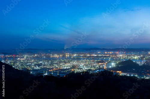 水島コンビナート 工場夜景 -鷲羽山スカイライン水島展望台より-