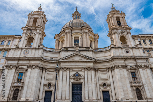 Sant'Agnese in Agone (also called Sant'Agnese in Piazza Navona), a 17th-century Baroque church in Rome, Italy © Takashi Images