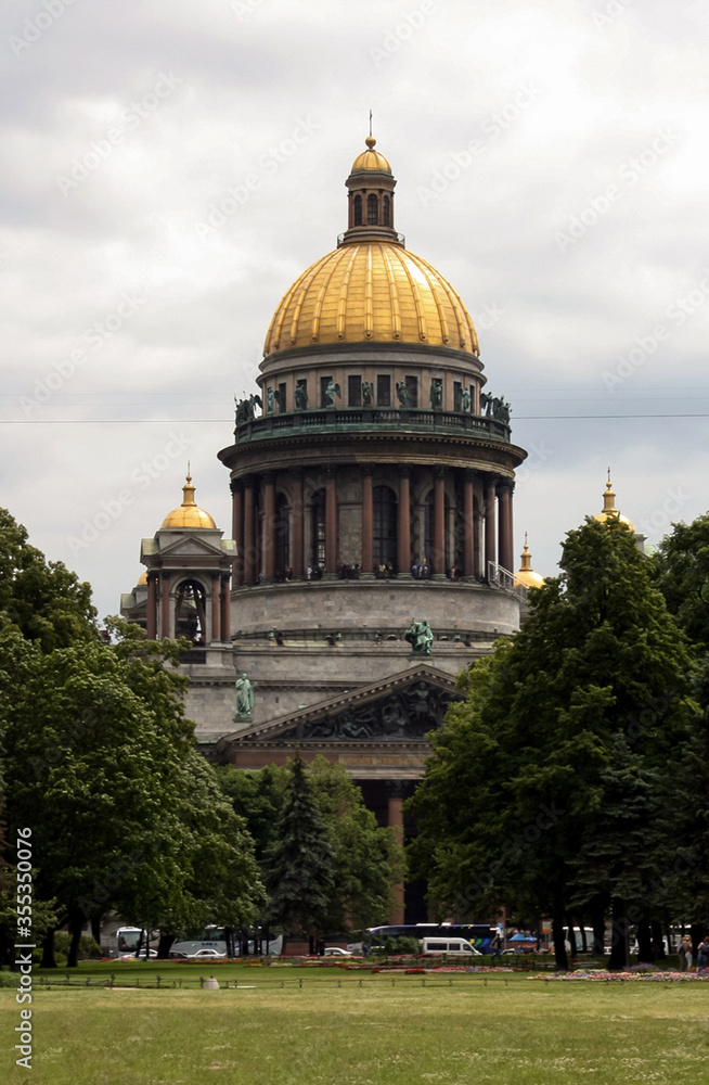 Isaakievskiy cathedral in Petersburg
