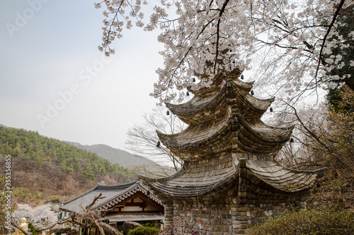 temple of heaven in korea
